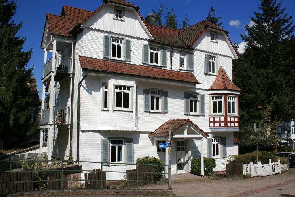 Gaestehaus Villa Lina バート・ヘレンアプ エクステリア 写真