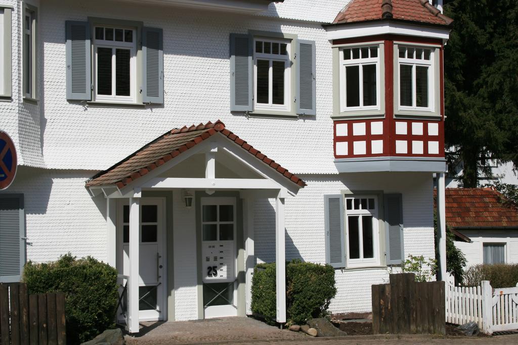 Gaestehaus Villa Lina バート・ヘレンアプ エクステリア 写真